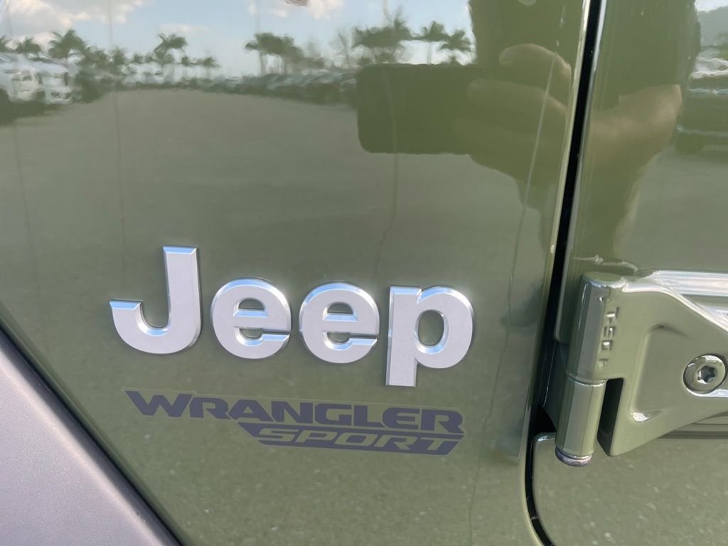 Certified 2020 Jeep Wrangler Sport AWD/4WD image 24