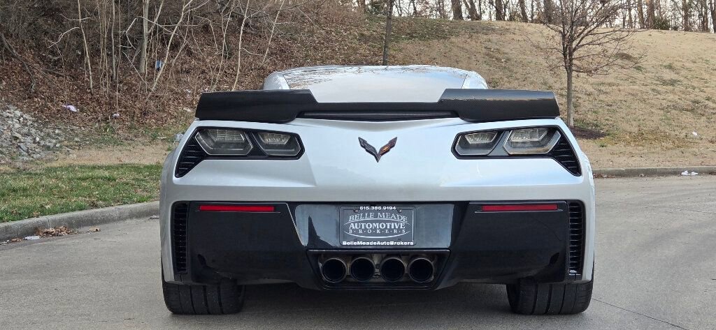 Used 2015 Chevrolet Corvette Z06 w/ 3LZ Preferred Equipment Group image 4