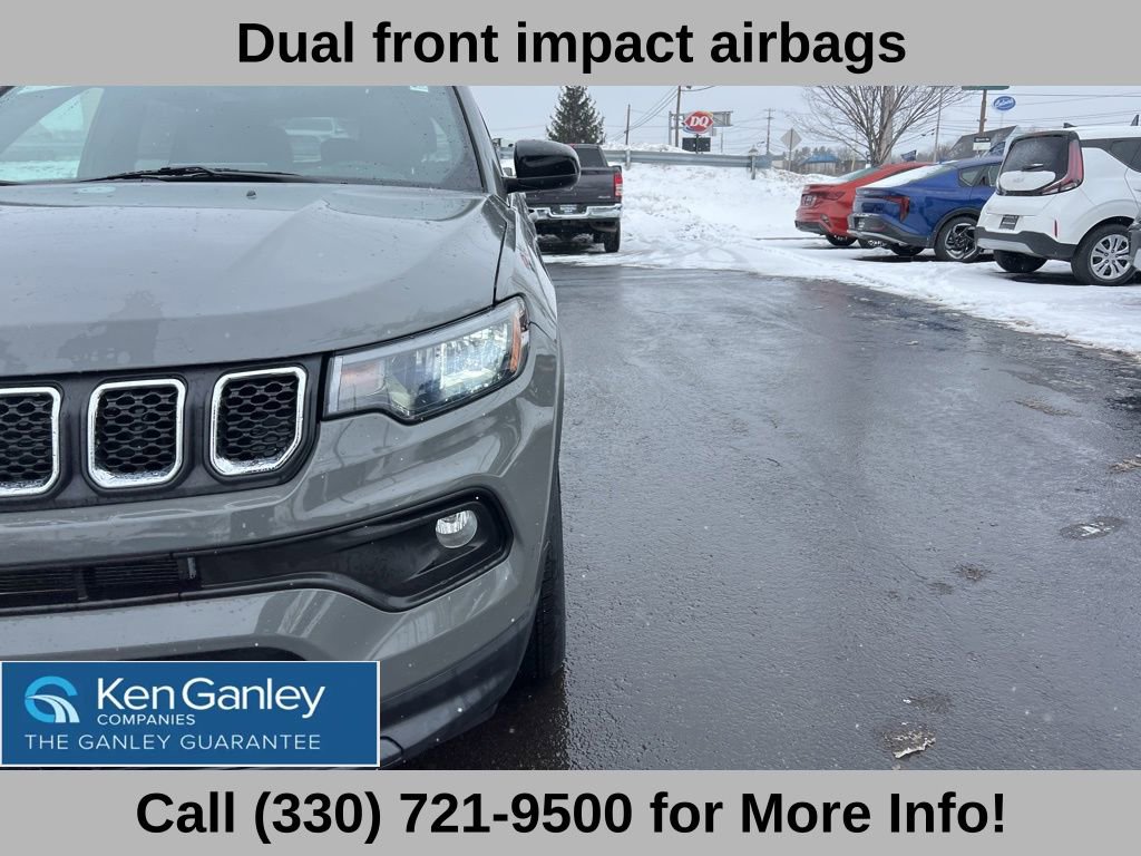 Used 2023 Jeep Compass Latitude image 20