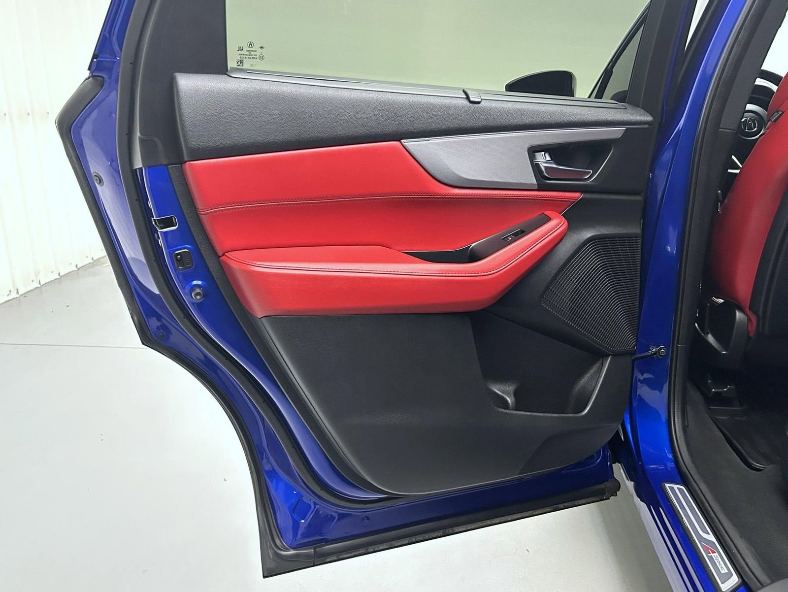 Used 2022 Acura MDX A-Spec image 21