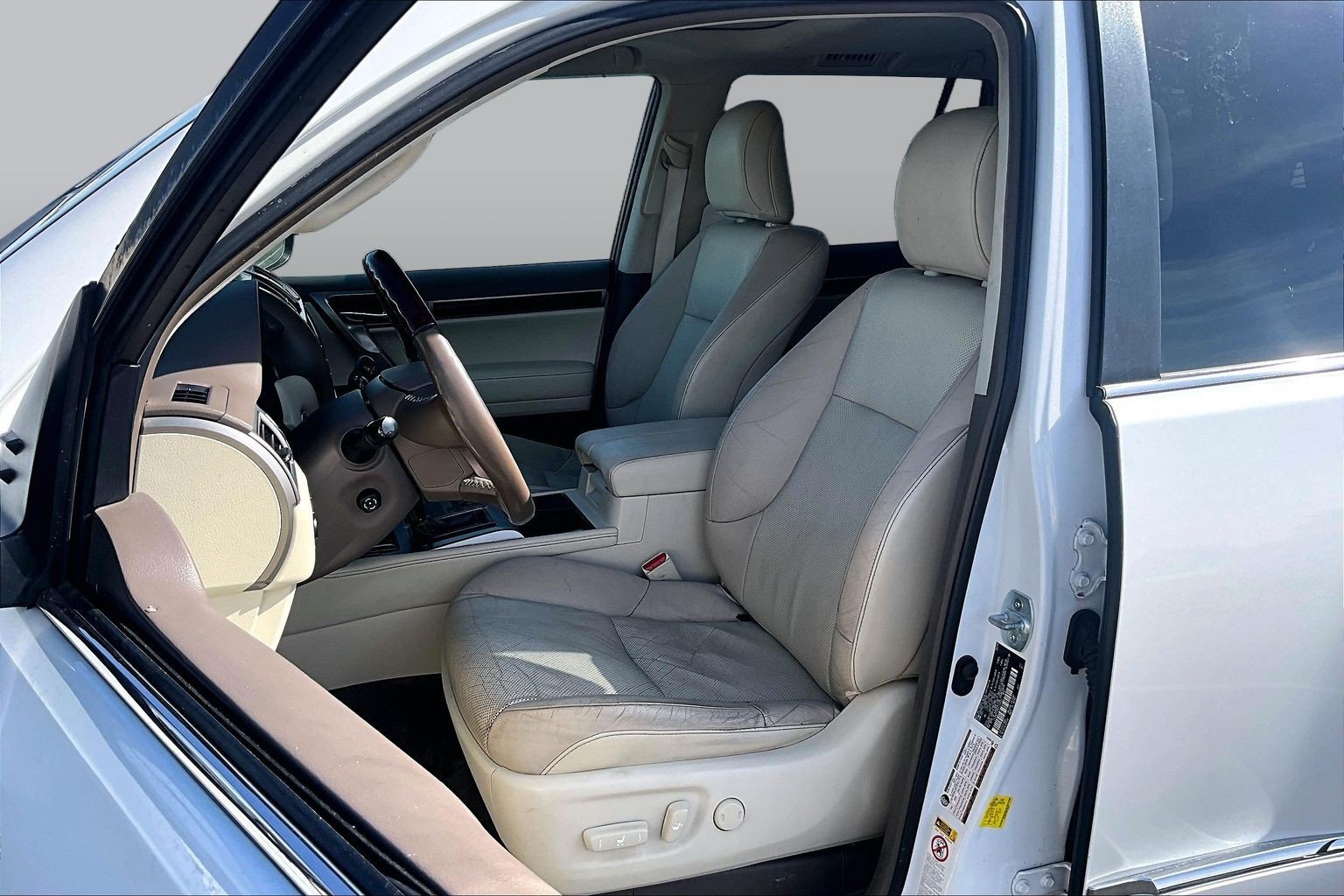Used 2019 Lexus GX 460 Premium w/ Premium Package AWD/4WD image 23