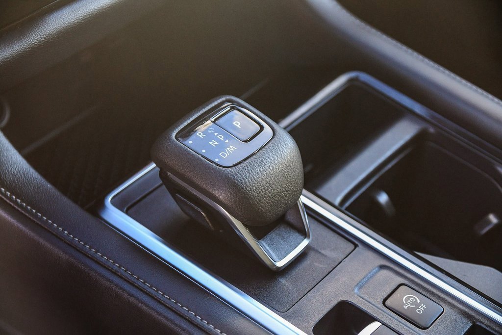 Used 2024 Nissan Pathfinder SV image 18