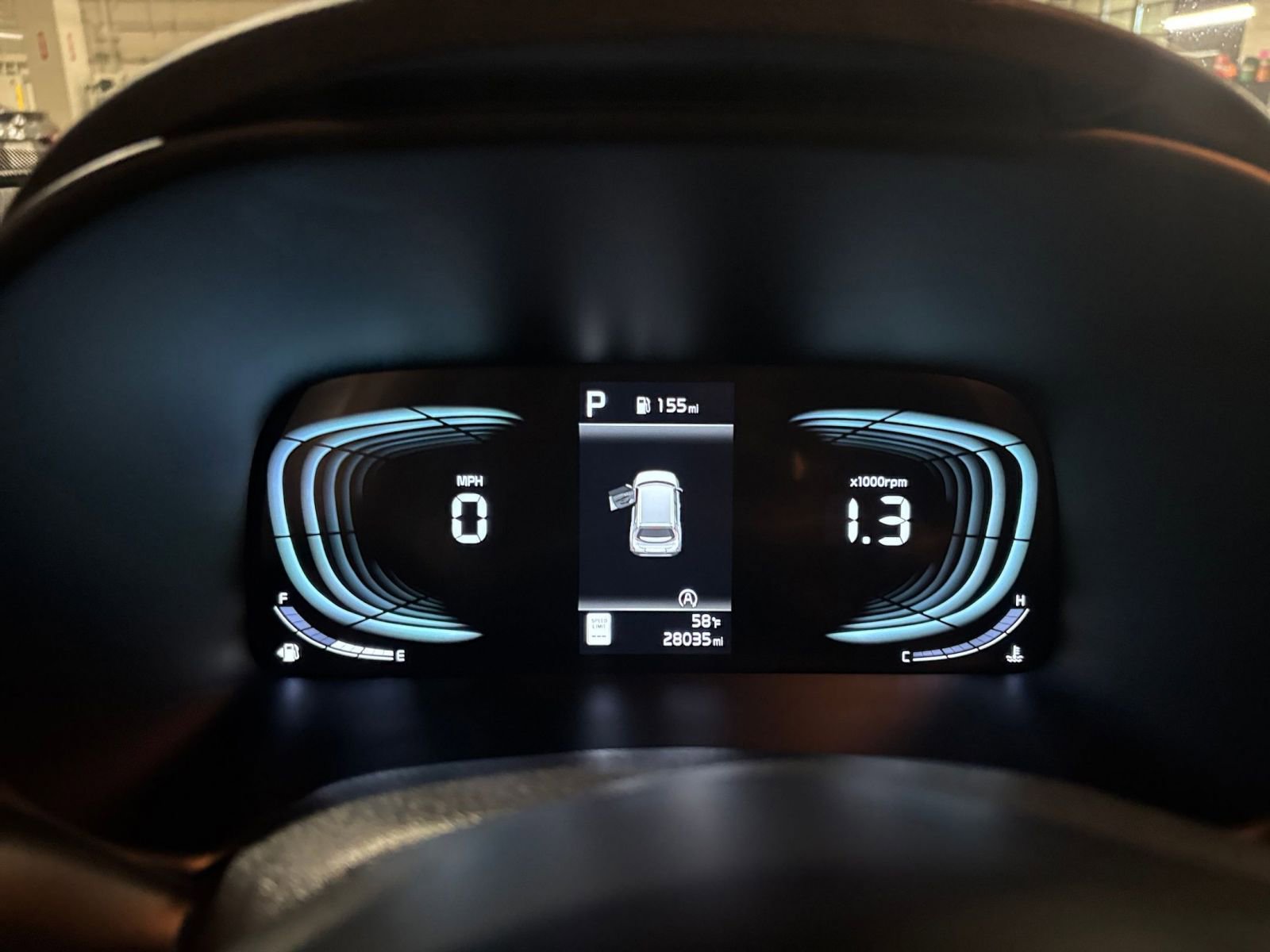 Used 2025 Kia Soul LX w/ LX Technology Package FWD image 38
