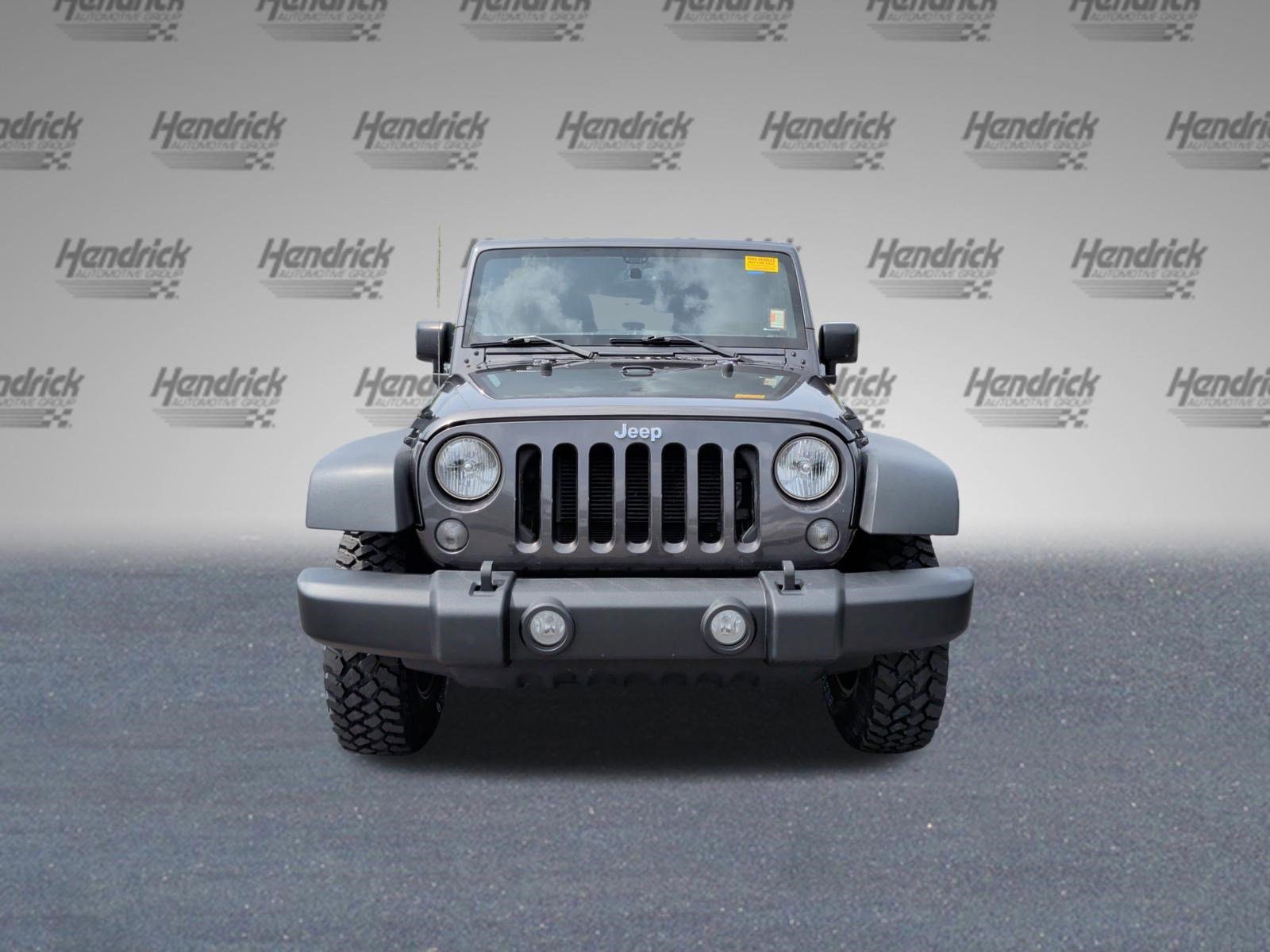 Used 2016 Jeep Wrangler Unlimited Rubicon w/ Connectivity Group image 5