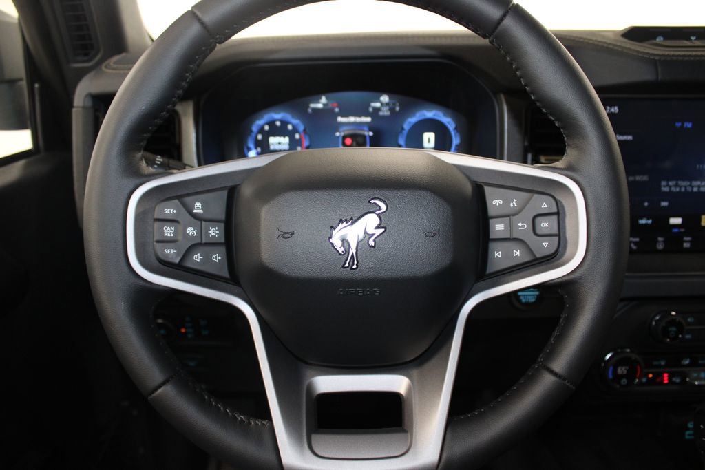 New 2025 Ford Bronco Badlands image 34