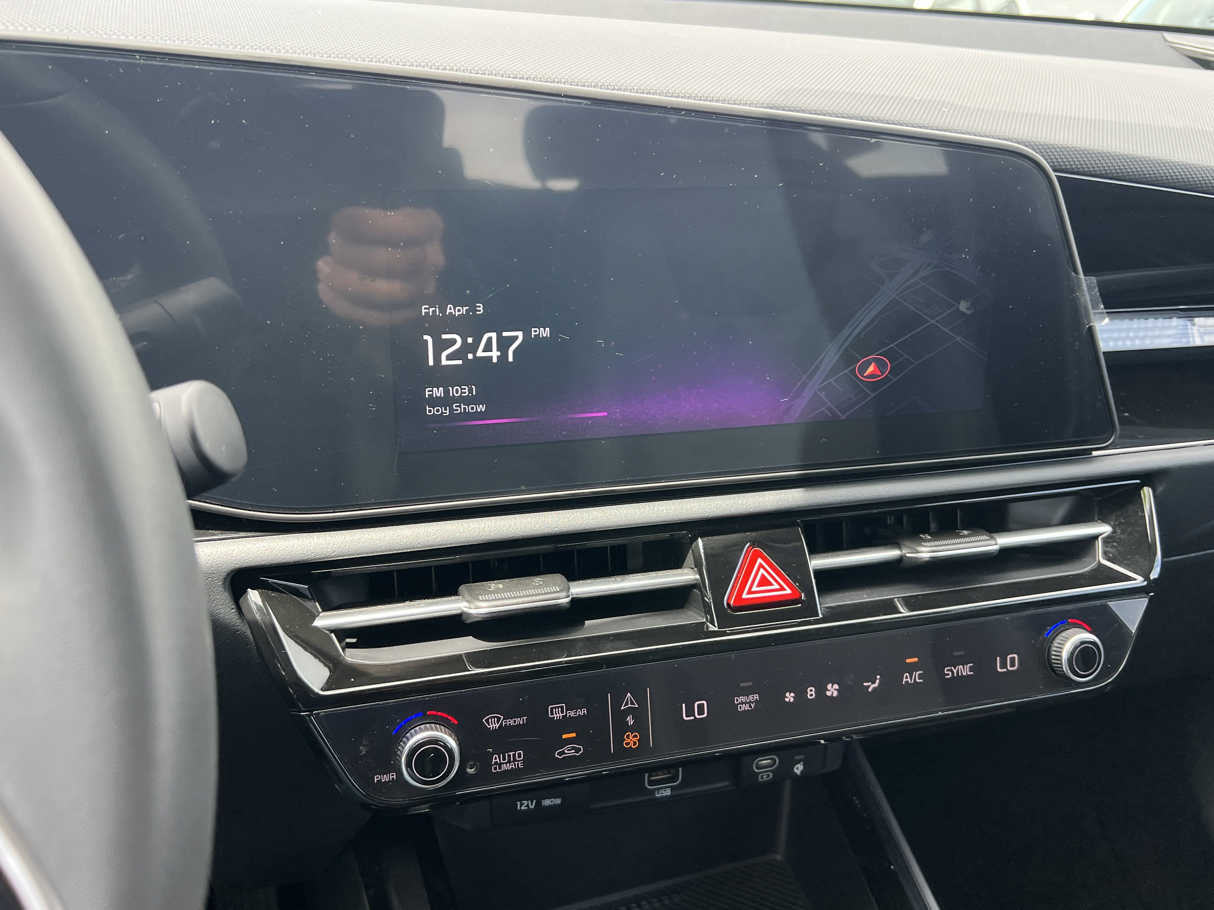 Used 2025 Kia Niro EX image 28