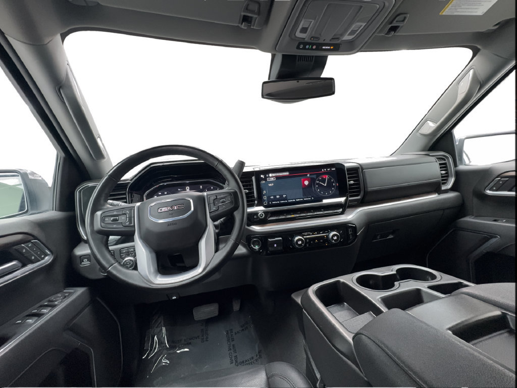 Used 2025 GMC Sierra 1500 SLT AWD/4WD image 39