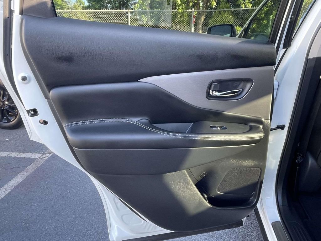 Used 2023 Nissan Murano SL w/ SL Moonroof Package FWD image 20