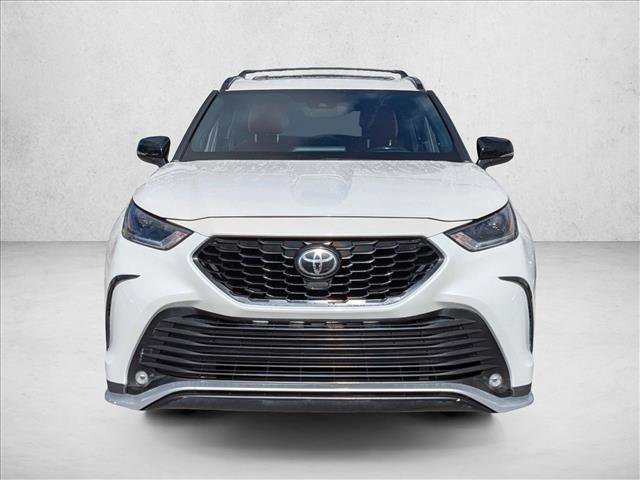 Used 2021 Toyota Highlander XSE video 2