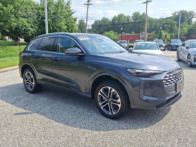 Certified 2025 Audi Q5 Premium w/ Convenience Package AWD/4WD image 3
