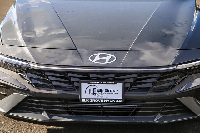 New 2026 Hyundai Elantra Sport FWD image 8