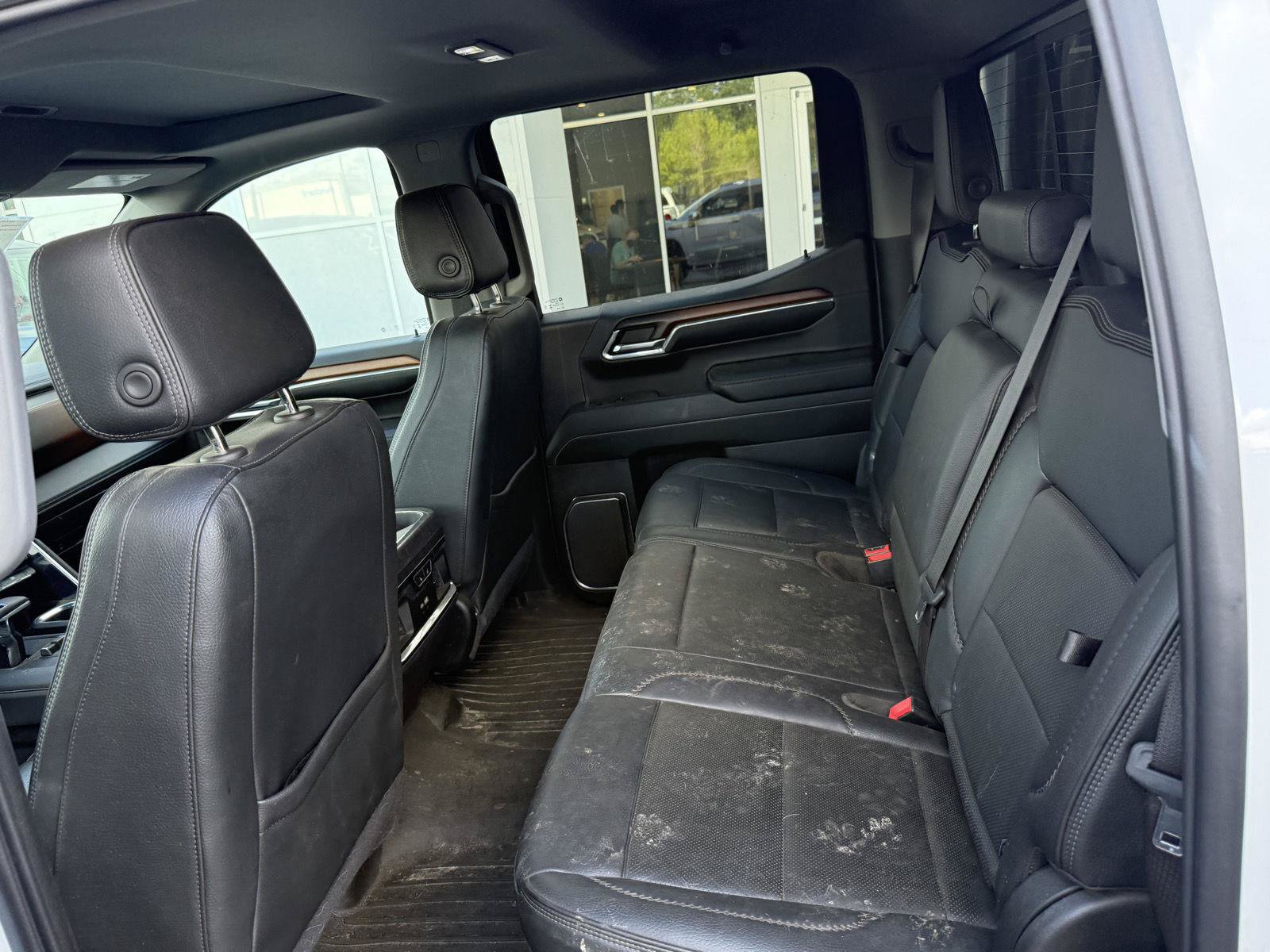 Used 2024 GMC Sierra 1500 Denali w/ Denali Reserve Package AWD/4WD image 16