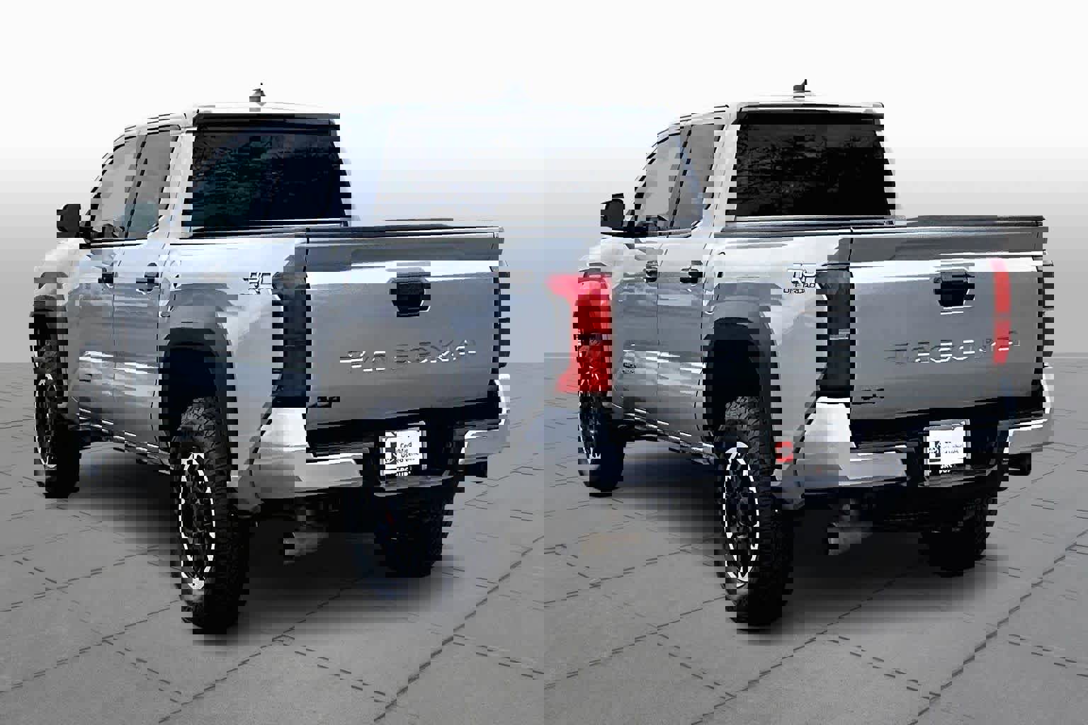 Certified 2024 Toyota Tacoma TRD Off-Road image 11