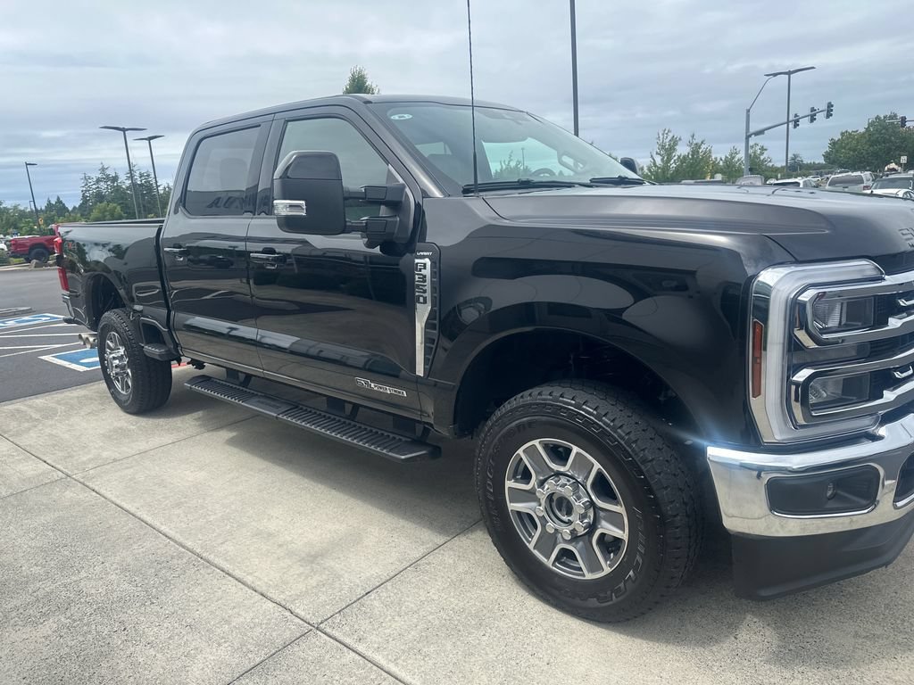 Used 2025 Ford F350 Lariat w/ Camper Package AWD/4WD image 6