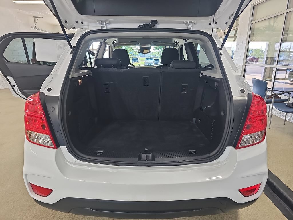 Used 2019 Chevrolet Trax LS w/ Tint and Cruise Package FWD image 15