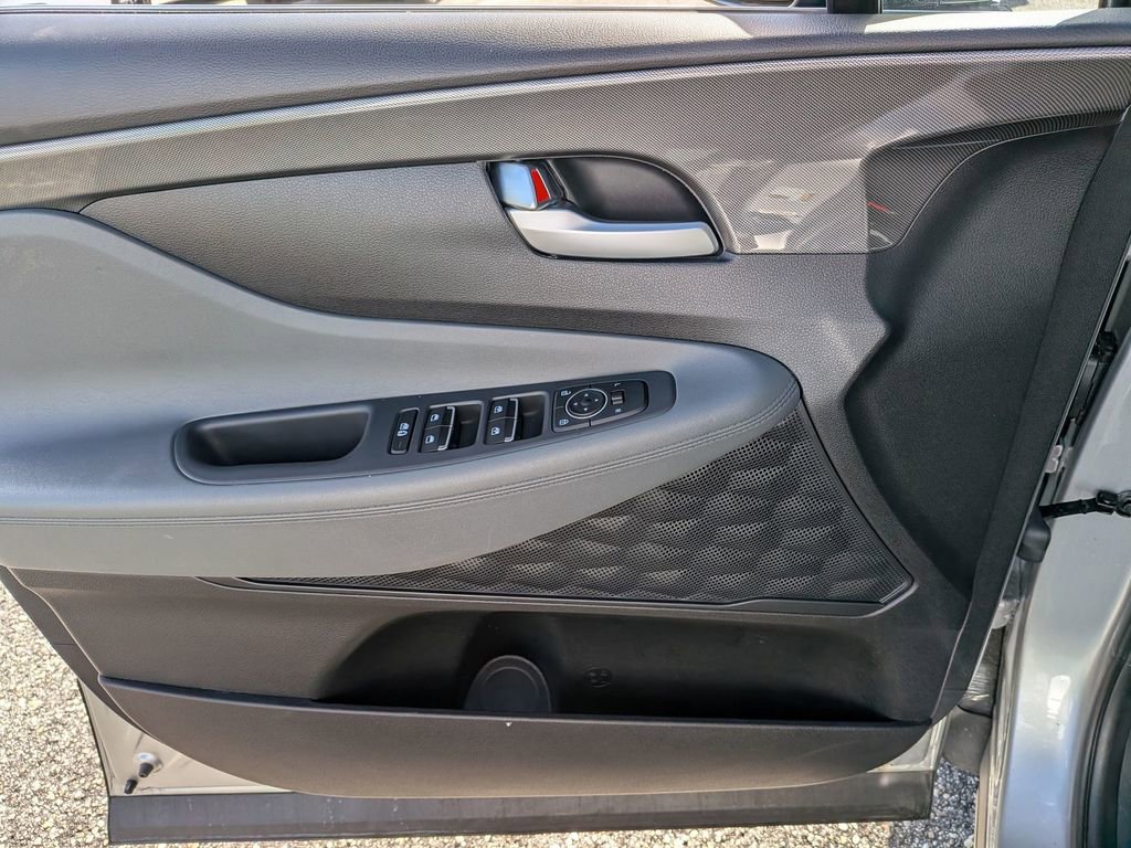 Used 2023 Hyundai Santa Fe SEL image 32