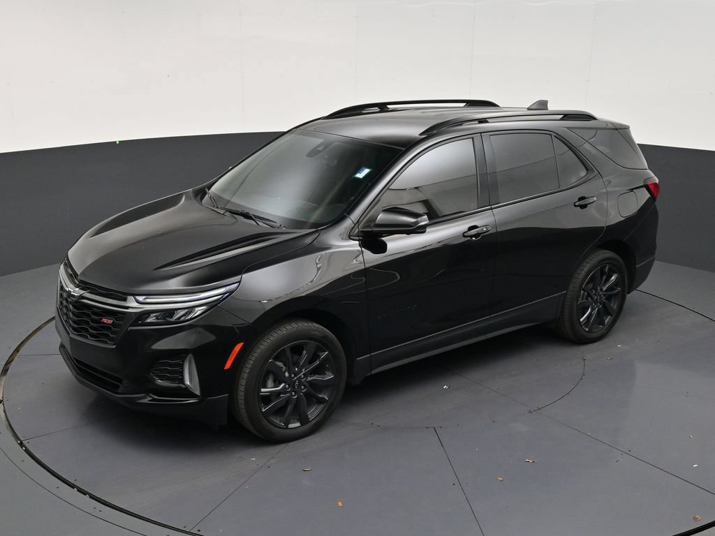 Used 2023 Chevrolet Equinox RS w/ RS Leather Package FWD image 12