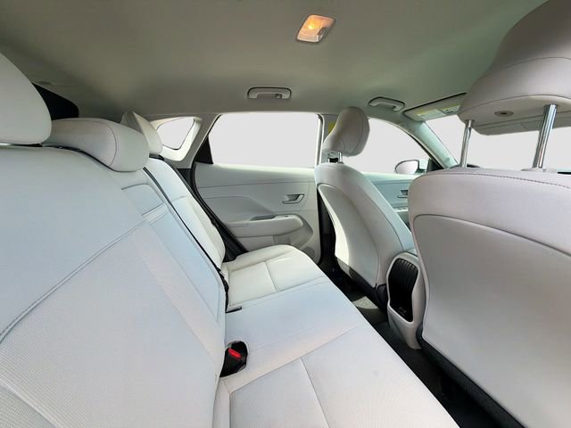 Used 2024 Hyundai Kona SE image 25