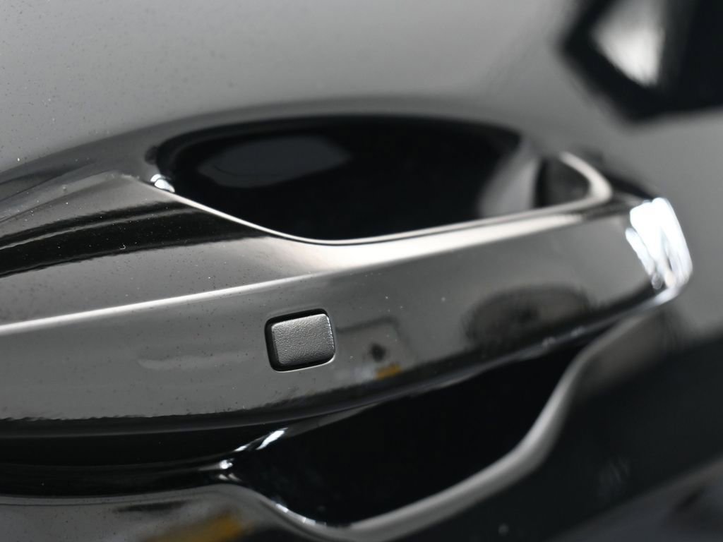 Used 2025 Kia Sportage EX image 42