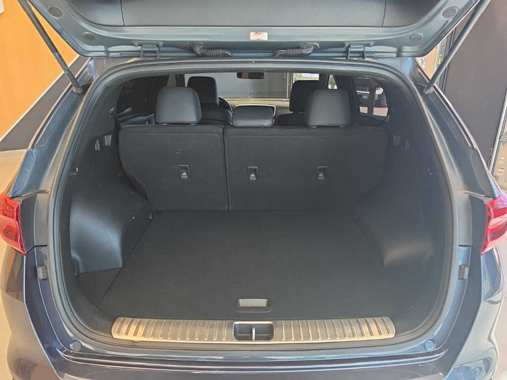 Certified 2021 Kia Sportage S FWD image 39