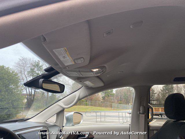 Used 2019 Chrysler Pacifica Touring Plus w/ Advanced Safetytec Group image 20