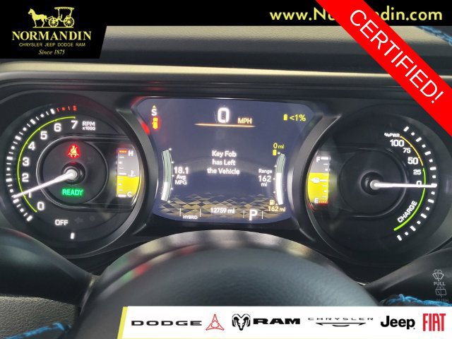 Used 2025 Jeep Wrangler Unlimited Rubicon 4xe w/ Convenience Group AWD/4WD image 8