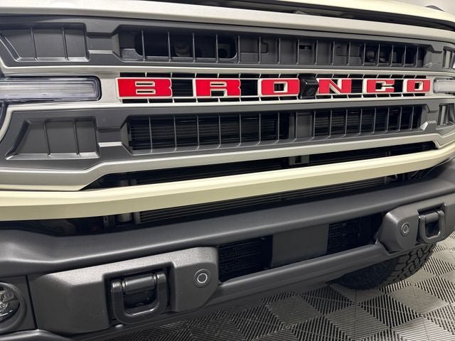 New 2026 Ford Bronco Outer Banks w/ Sasquatch Package AWD/4WD image 17