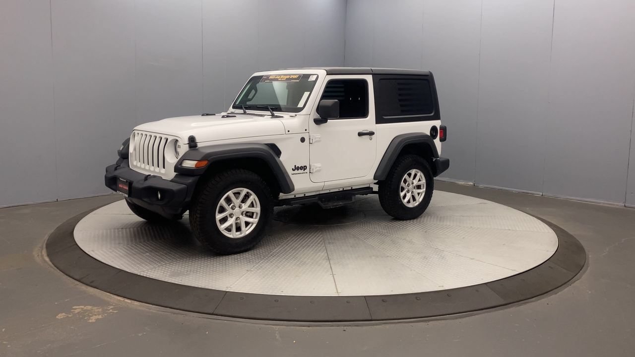 Used 2023 Jeep Wrangler Sport AWD/4WD image 9
