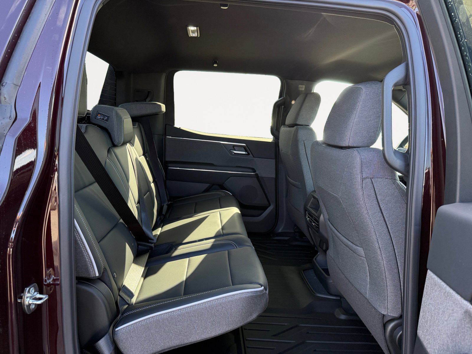 New 2026 GMC Sierra EV Elevation w/ LPO, Elevation Dark Package image 18