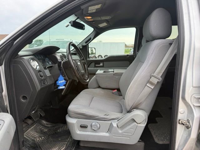 Used 2014 Ford F150 XLT w/ Equipment Group 302A Luxury AWD/4WD image 11