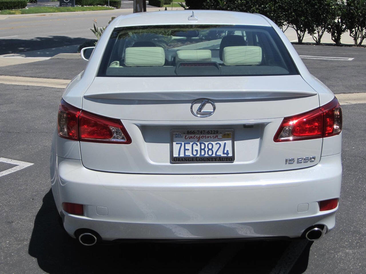 Used 2011 Lexus IS 250 w/ Premium Pkg Value Edition RWD image 5
