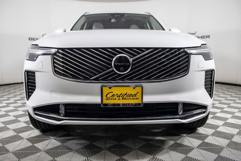 Used 2026 Volvo XC90 T8 Ultra w/ Protection Package Premier image 13