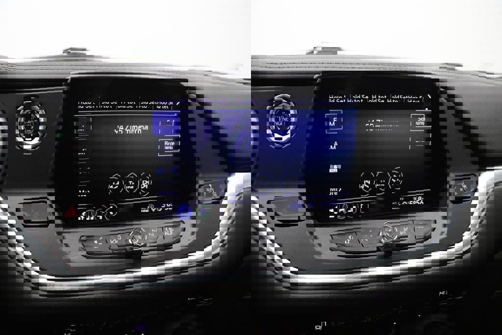 Used 2019 Chevrolet Blazer LT image 21