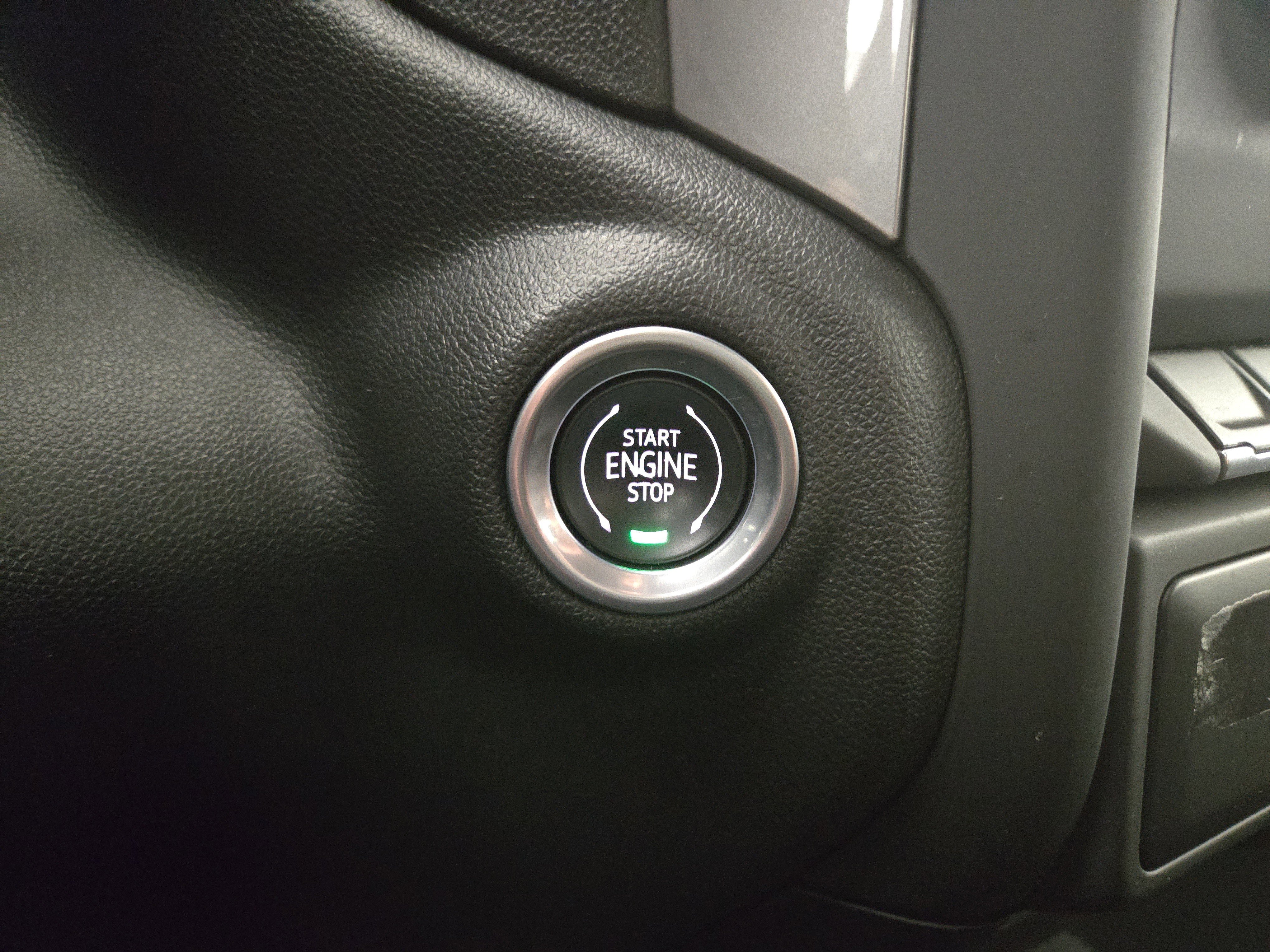 Certified 2023 Chevrolet Silverado 1500 Custom image 25