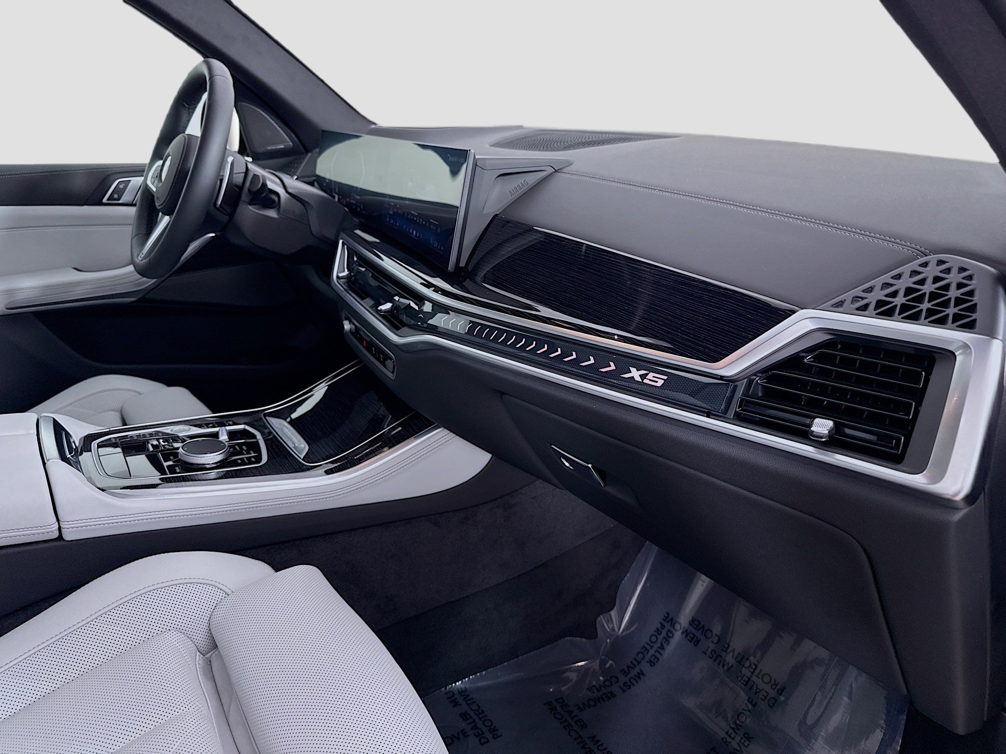 Used 2026 BMW X5 sDrive40i w/ M Sport Package RWD image 30