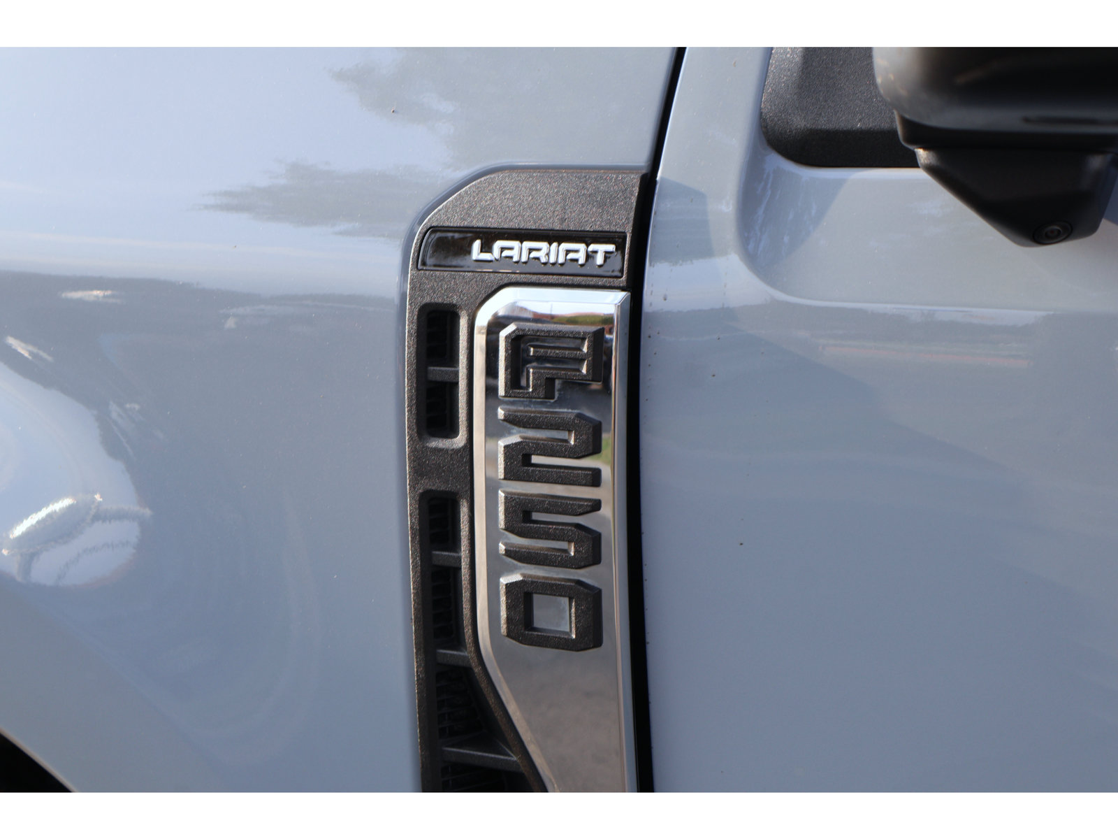 Used 2025 Ford F250 Lariat w/ Lariat Ultimate Package AWD/4WD image 13