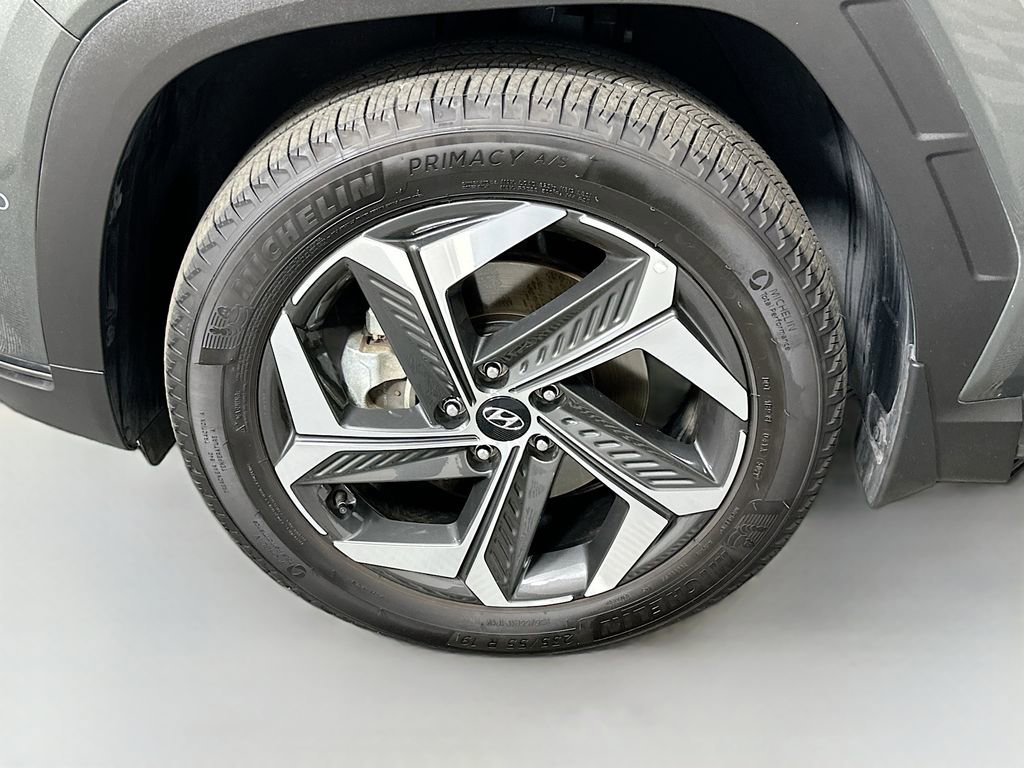 Certified 2023 Hyundai Tucson Limited AWD/4WD image 31