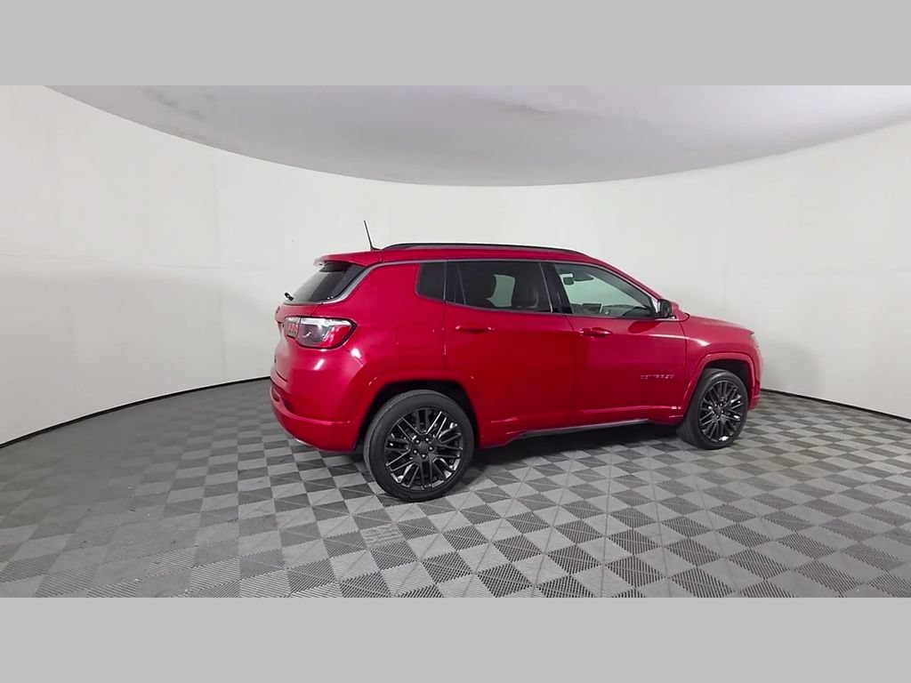 Used 2022 Jeep Compass Limited AWD/4WD image 38