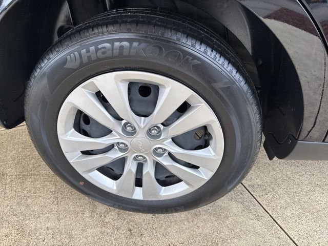 Used 2022 Kia Soul LX image 34