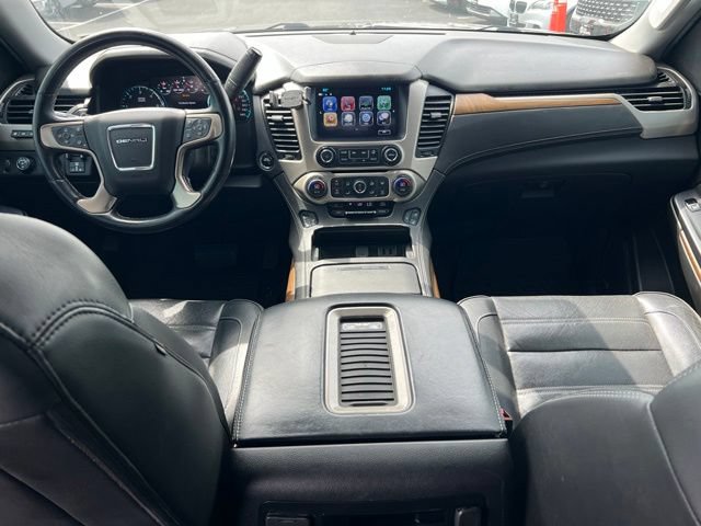 Used 2020 GMC Yukon XL Denali w/ Open Road Package AWD/4WD image 14