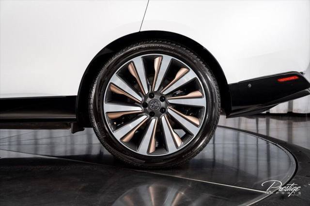 Used 2023 Land Rover Range Rover SV AWD/4WD image 9