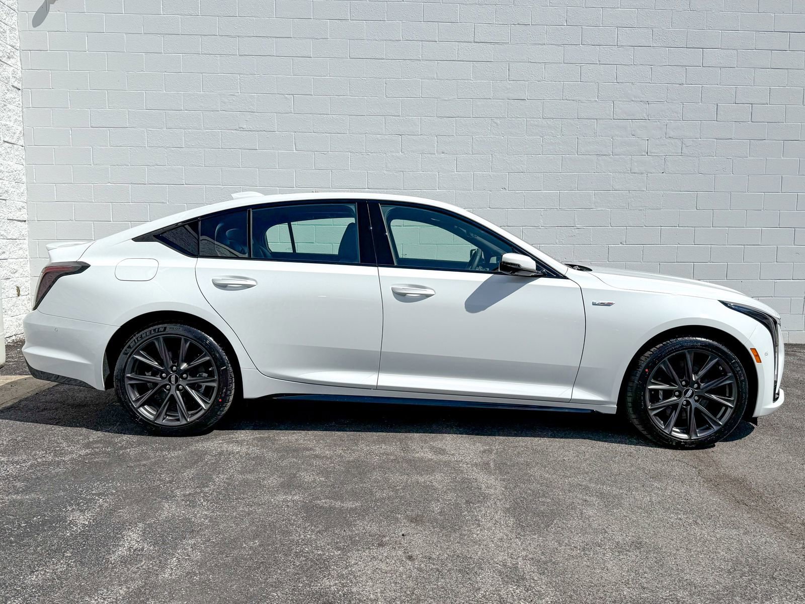 New 2026 Cadillac CT5 V w/ Technology Package AWD/4WD image 4