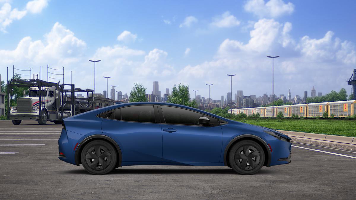 New 2026 Toyota Prius LE image 44