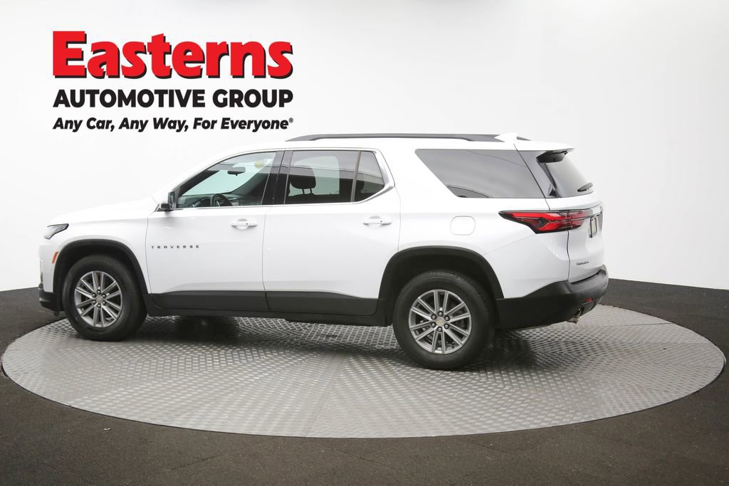 Used 2022 Chevrolet Traverse LT image 64