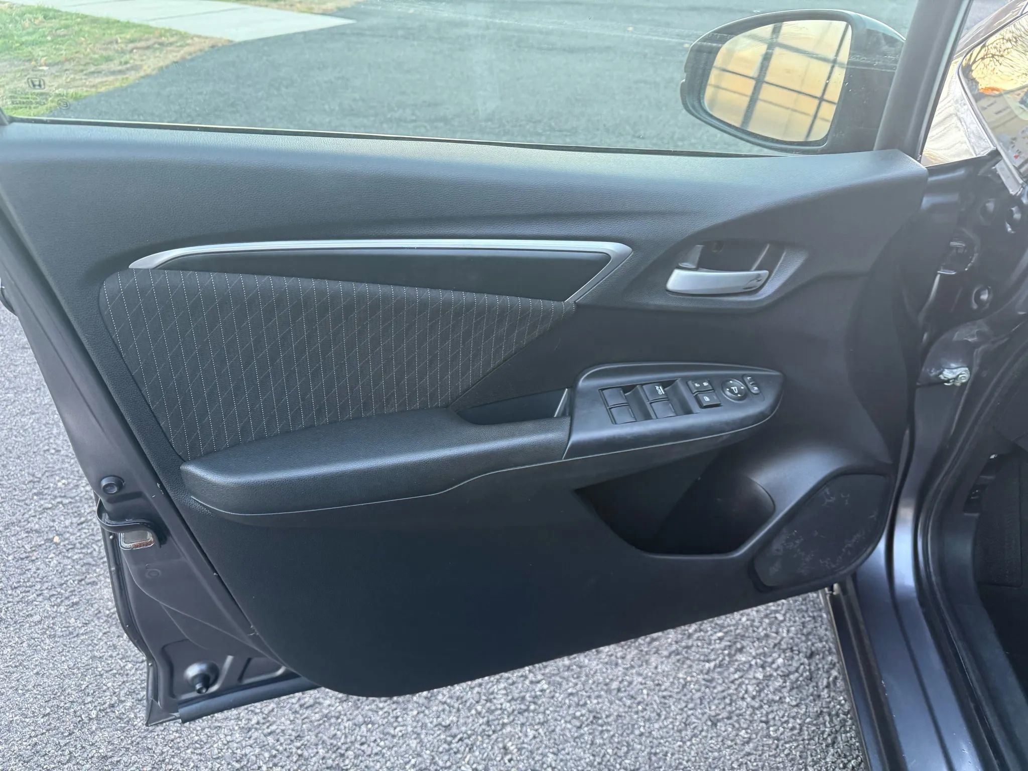 Used 2019 Honda Fit EX image 18