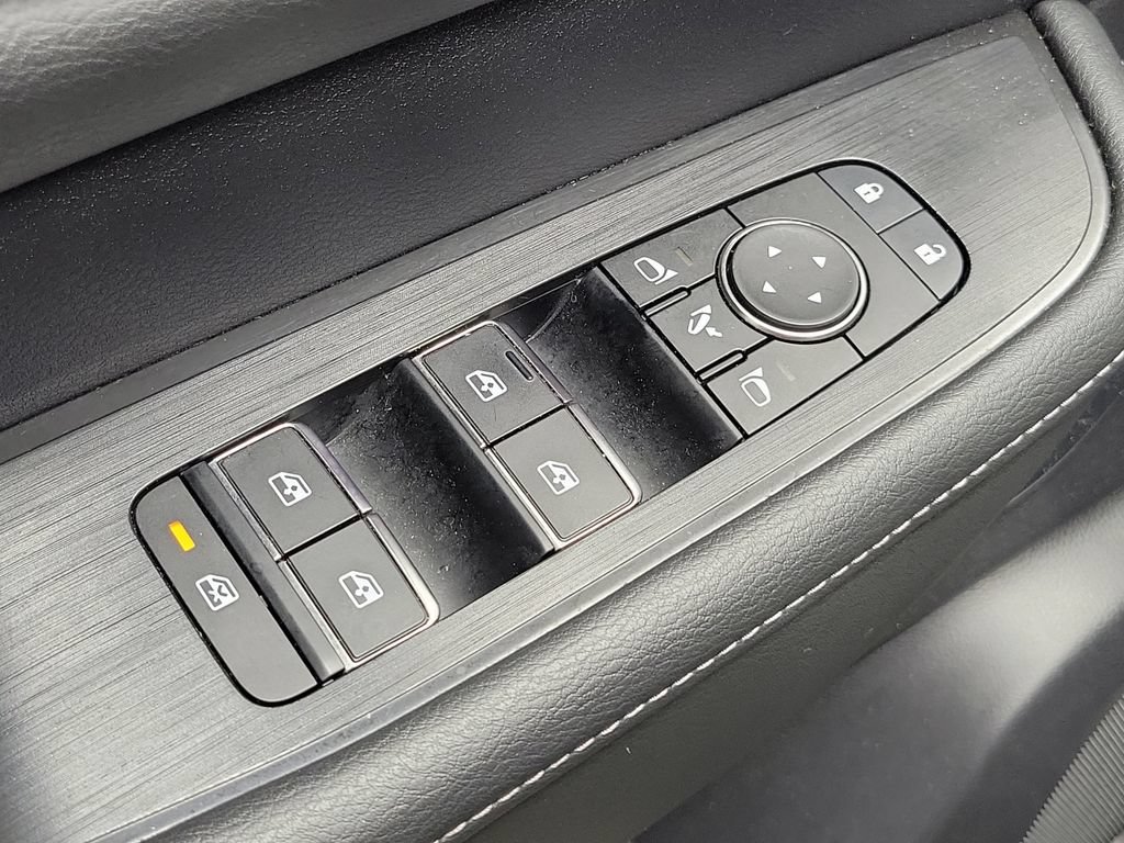 Used 2025 Nissan Armada Platinum AWD/4WD image 25