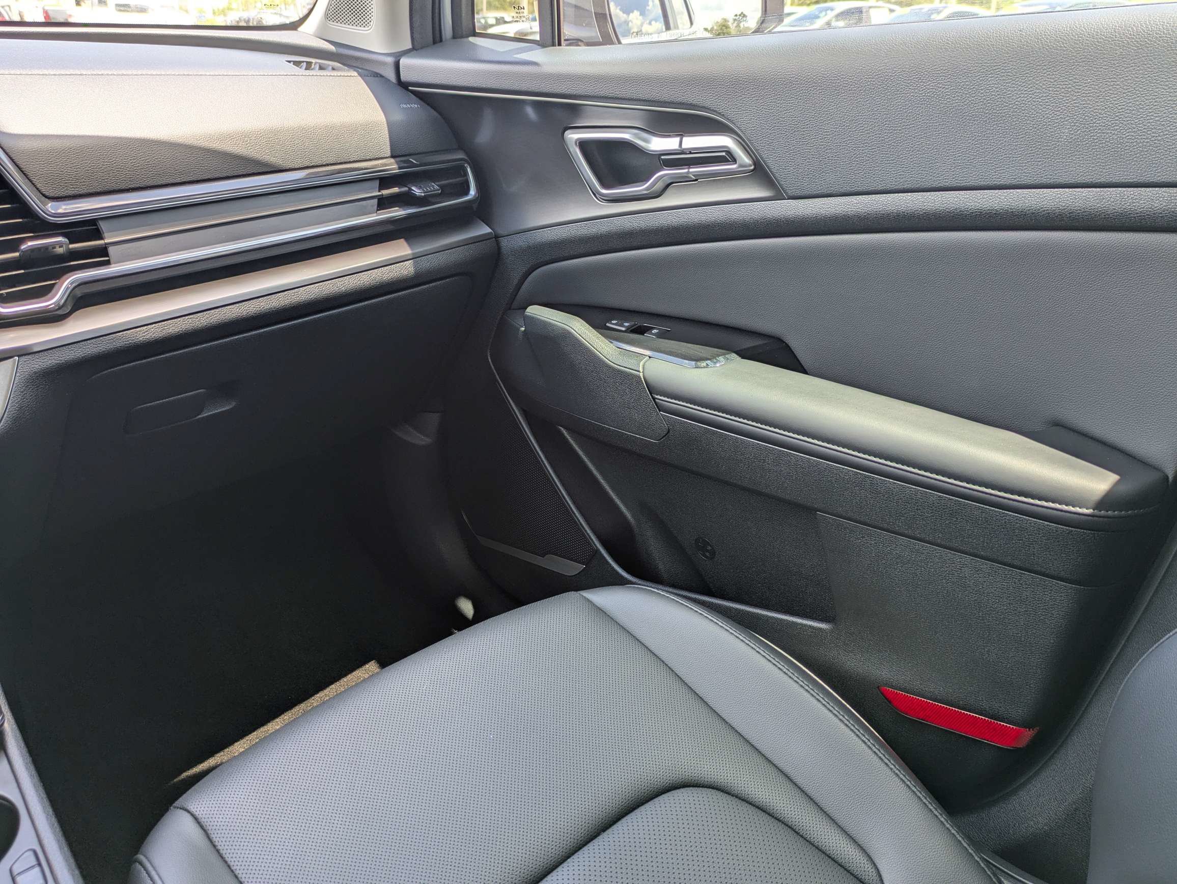 Certified 2023 Kia Sportage EX FWD image 19