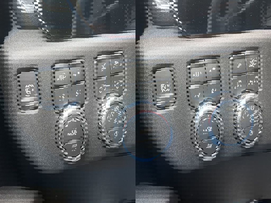 New 2026 GMC Sierra 1500 SLT w/ SLT Premium Plus Package image 31