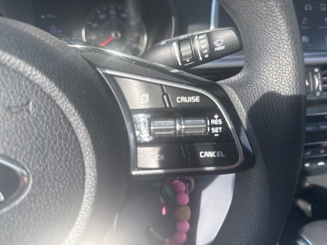 Used 2020 Kia Optima LX image 8