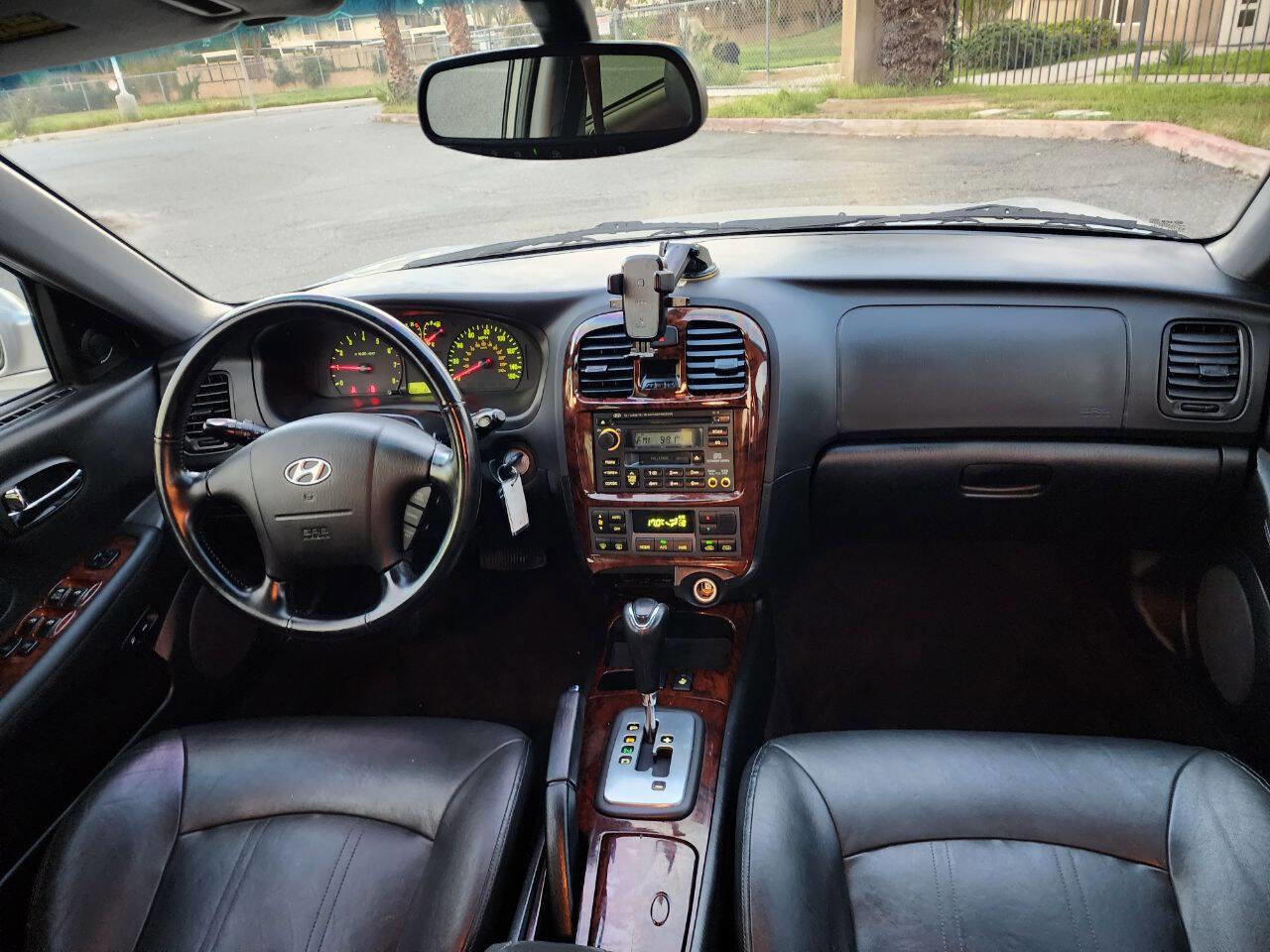 Used 2005 Hyundai Sonata GLS image 9